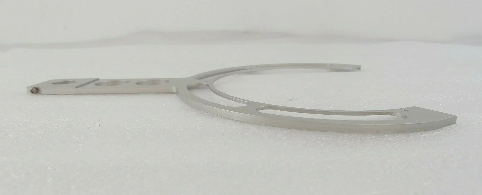Lam Research 715-140184-008 200mm Robot End Effector Fork 4420 Working Spare - Image 4