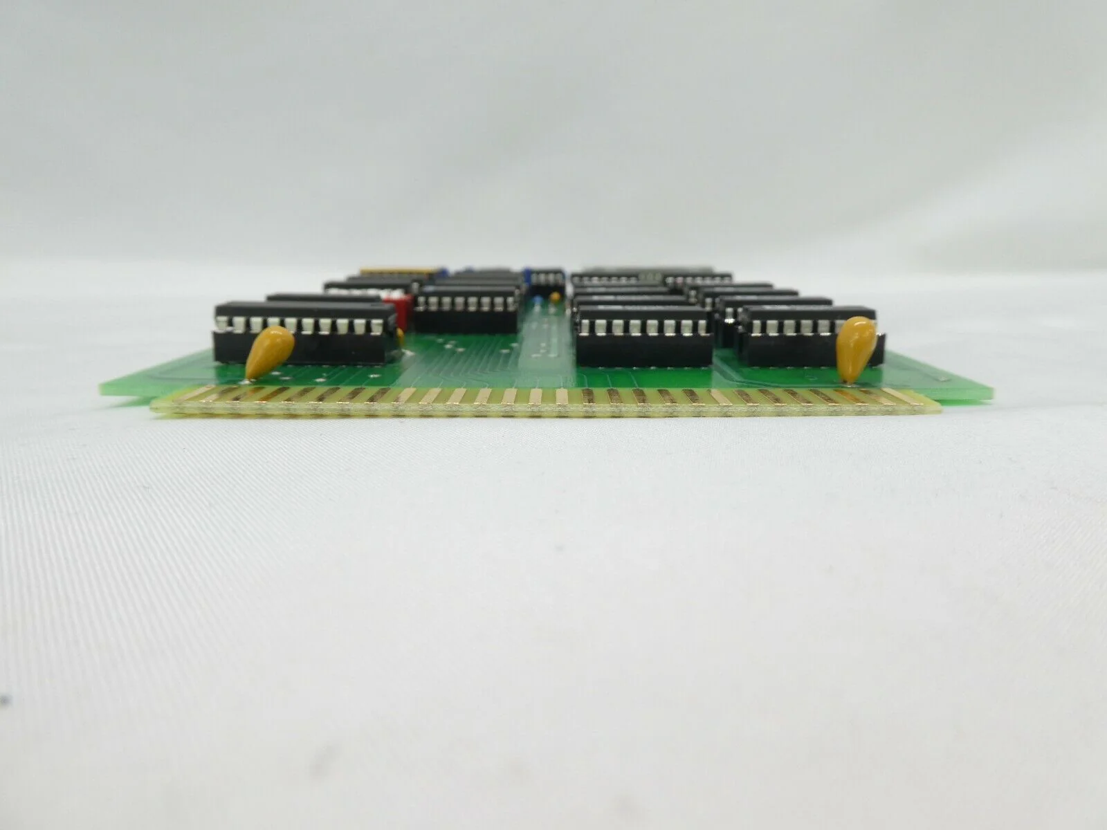 Lam Research 810-00670-001 Analog Output PCB Card 670L Rev. L OEM Refurbished - Image 6