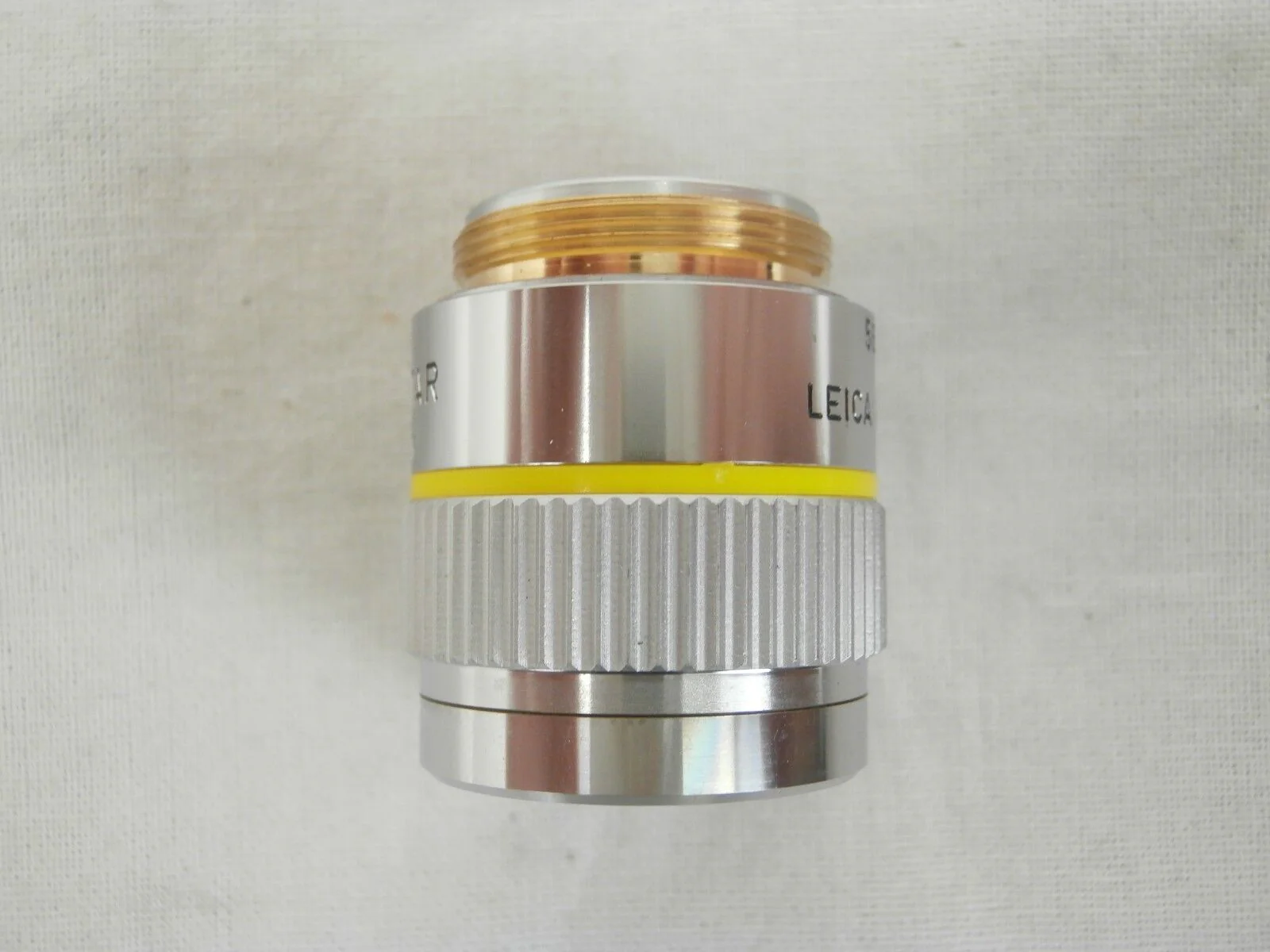 Leica 567050 Microscope Objective PL Fluotar 10x/0.25 ∞/- KLA 2132 Used Working - Image 3