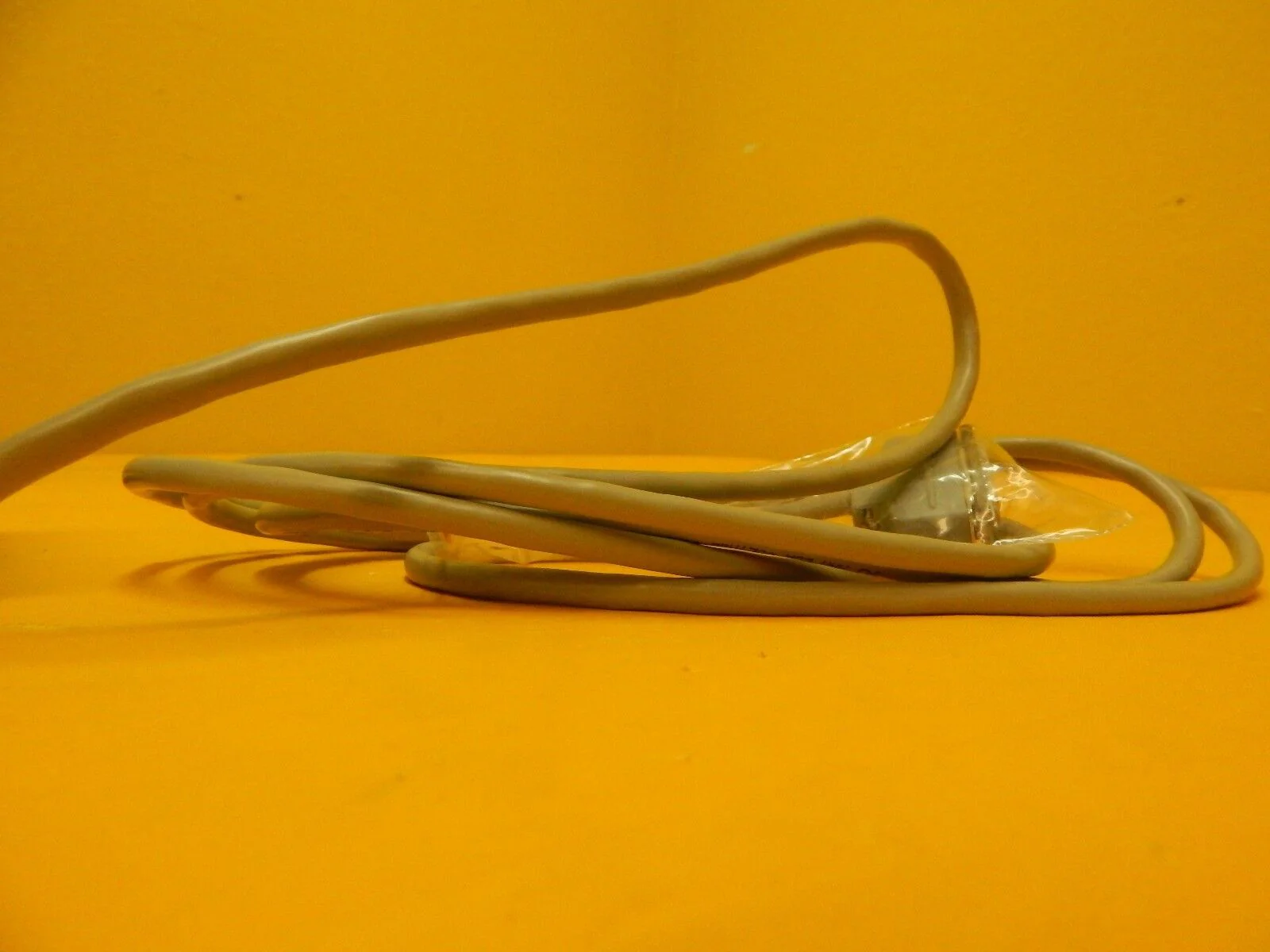 Ludl Electronic Products 180908 Flat Notch Finder Sensor Used Working - Image 5