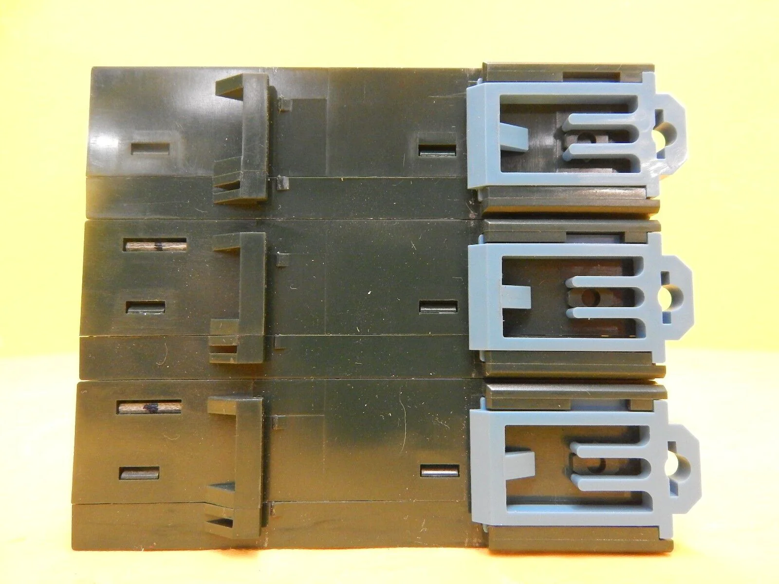 Matsushita NAiS Programmable PLC System FP0-C14 FP0-E16 FP0-A21 Used Working - Image 4