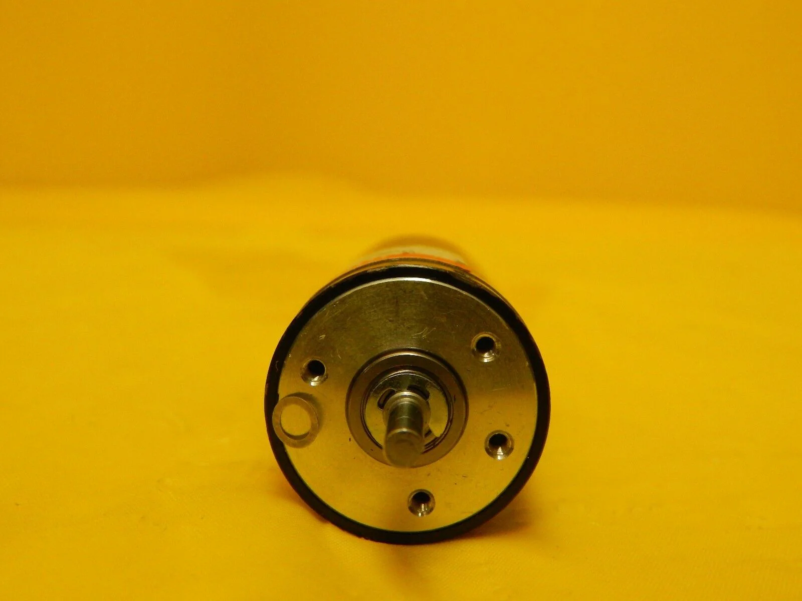 Maxon Motor 137489 DC Motor Reseller Lot of 3 New Surplus - Image 6