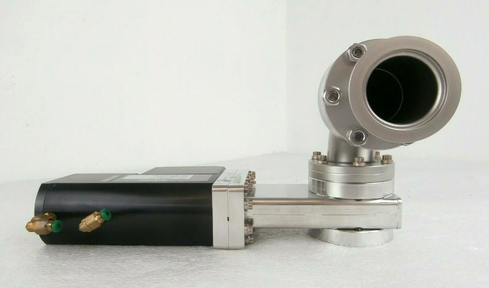 MDC Vacuum Products GV-1500V-P Vacuum Gate Valve 90° Angle NW40 Adapter Working - Image 5
