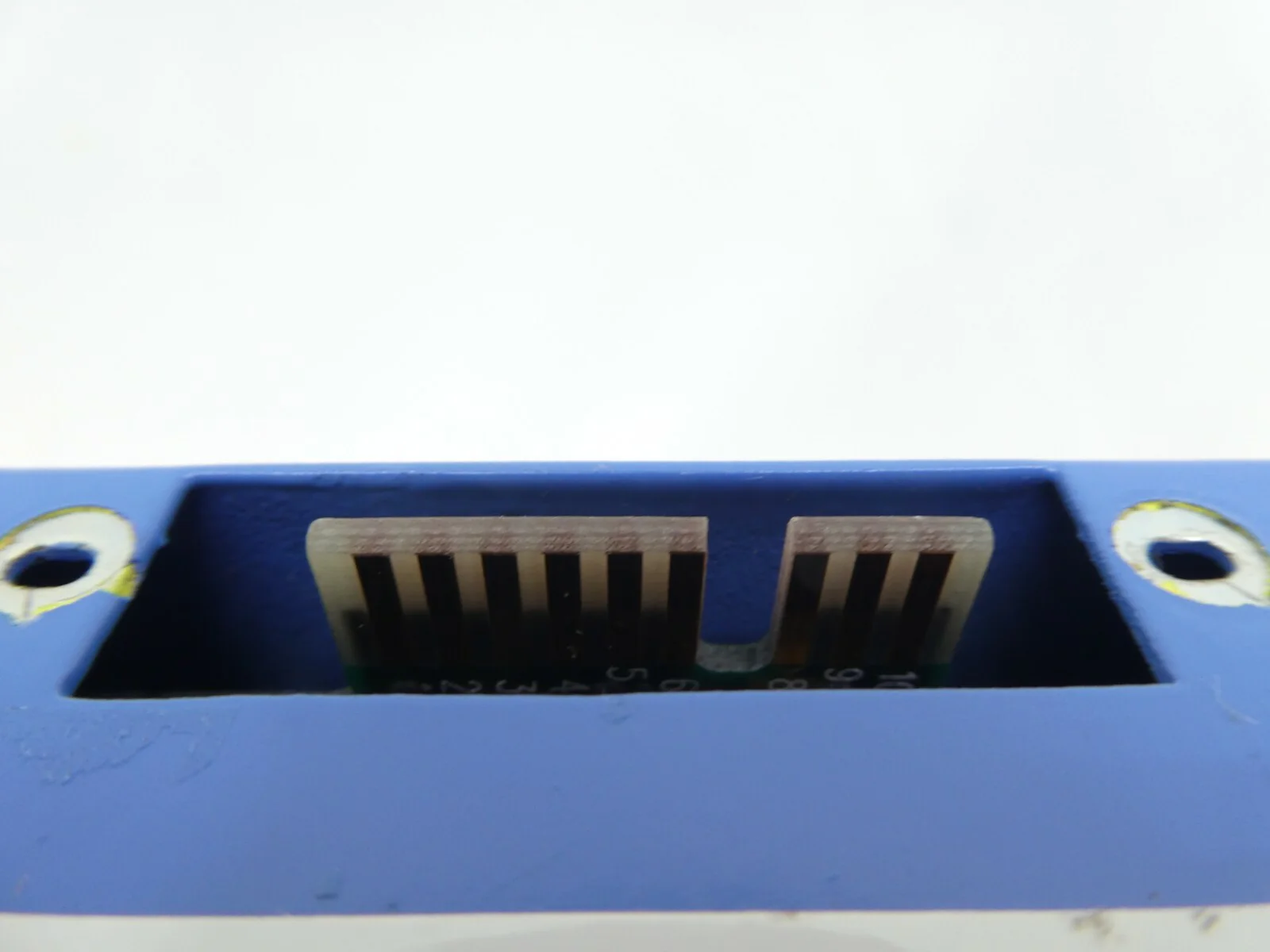 Millipore FC-2900MEP Mass Flow Controller MFC 1 SLPM He Tylan 2900 Refurbished - Image 10