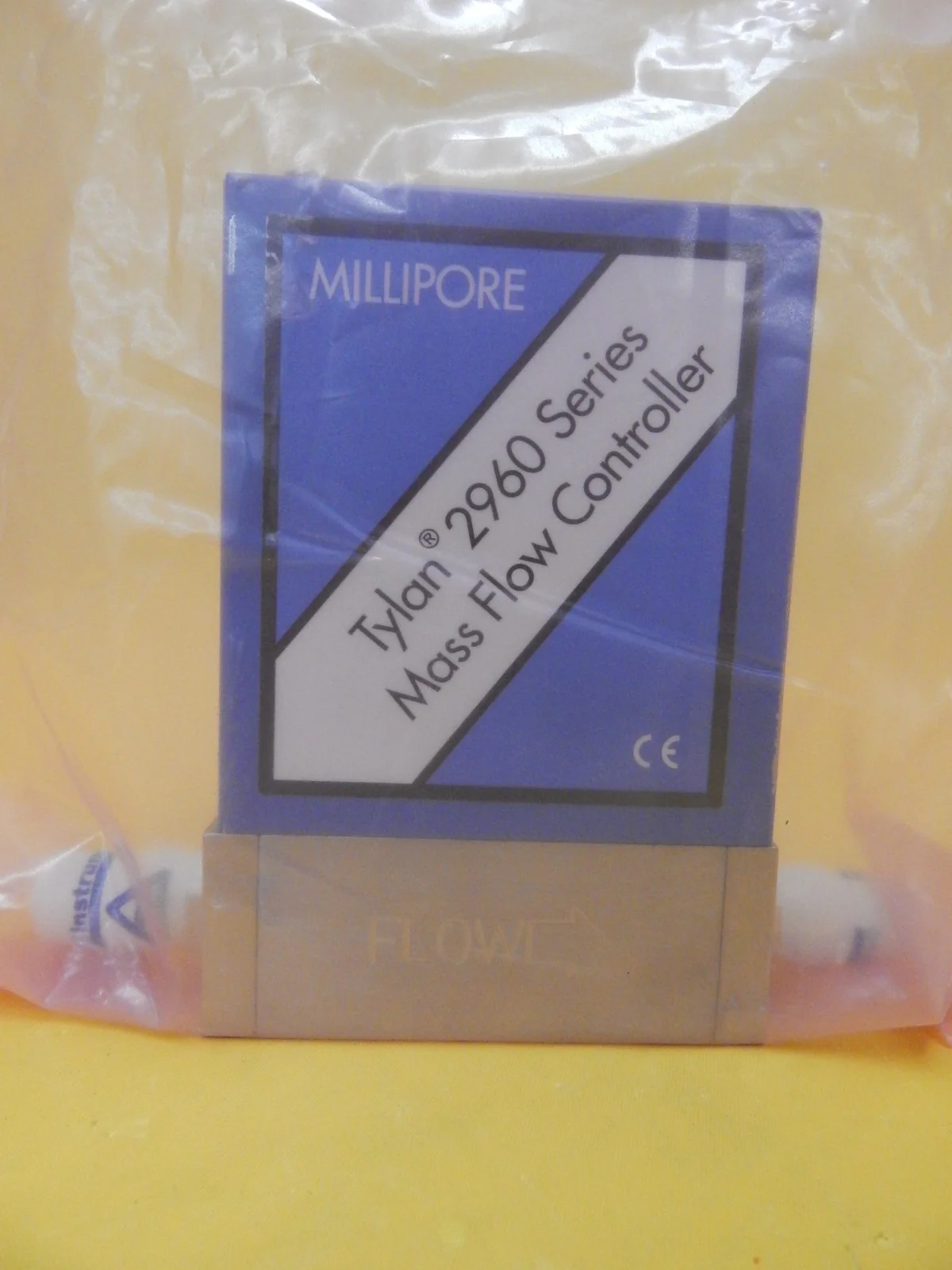 Millipore FC-2960MEP5 Mass Flow Controller Tylan 2960 5%B2H6/95%N2 Refurbished - Image 2