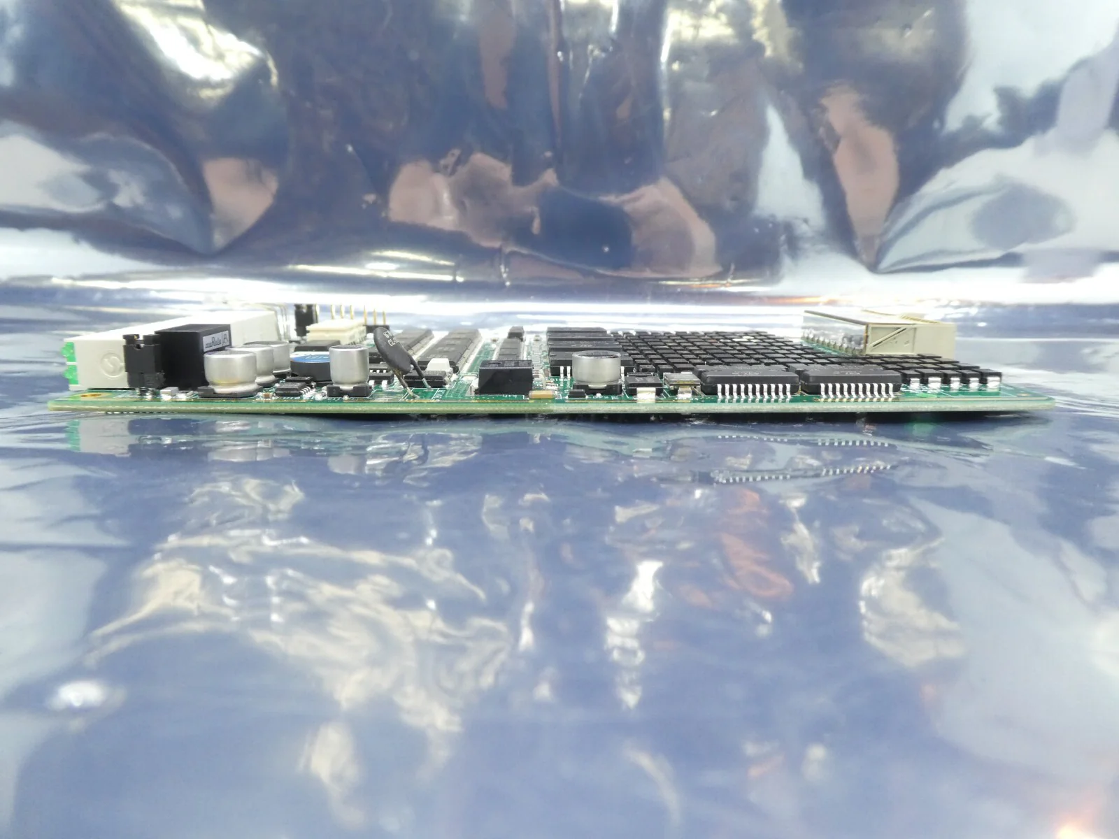 MKS Instruments AS01491-AB-1 PCB Card CDN491R AMAT 0190-27072 Missing Face Plate - Image 3