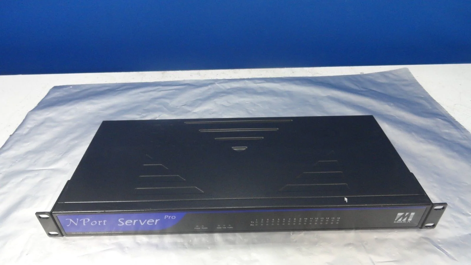 Moxa DE-303 16-Port Server A0JCC0914444 Revision 1.3C Used Working - Image 4