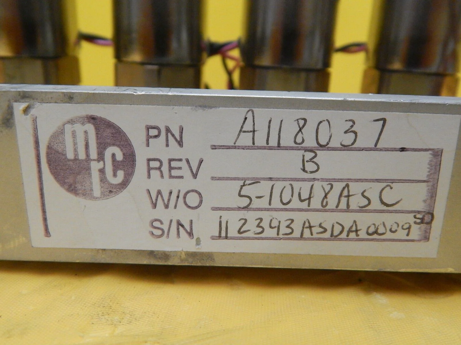MRC Materials Research A118037 Pneumatic Manifold VDW31-5G-4 Set of 2 Star Used - Image 10