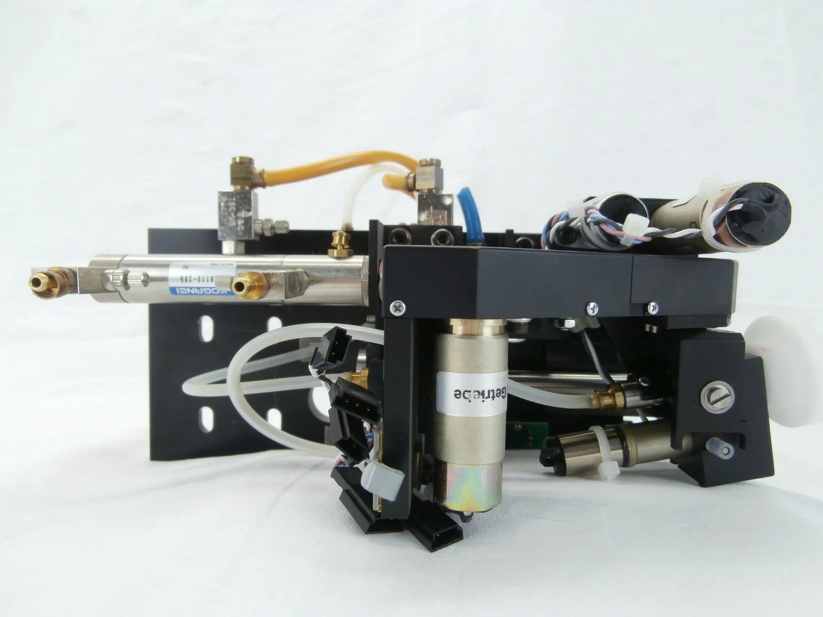 Nikon 200mm Wafer Prealigner Pneumatic Chuck Assembly OPTISTATION 3 Used Working - Image 5