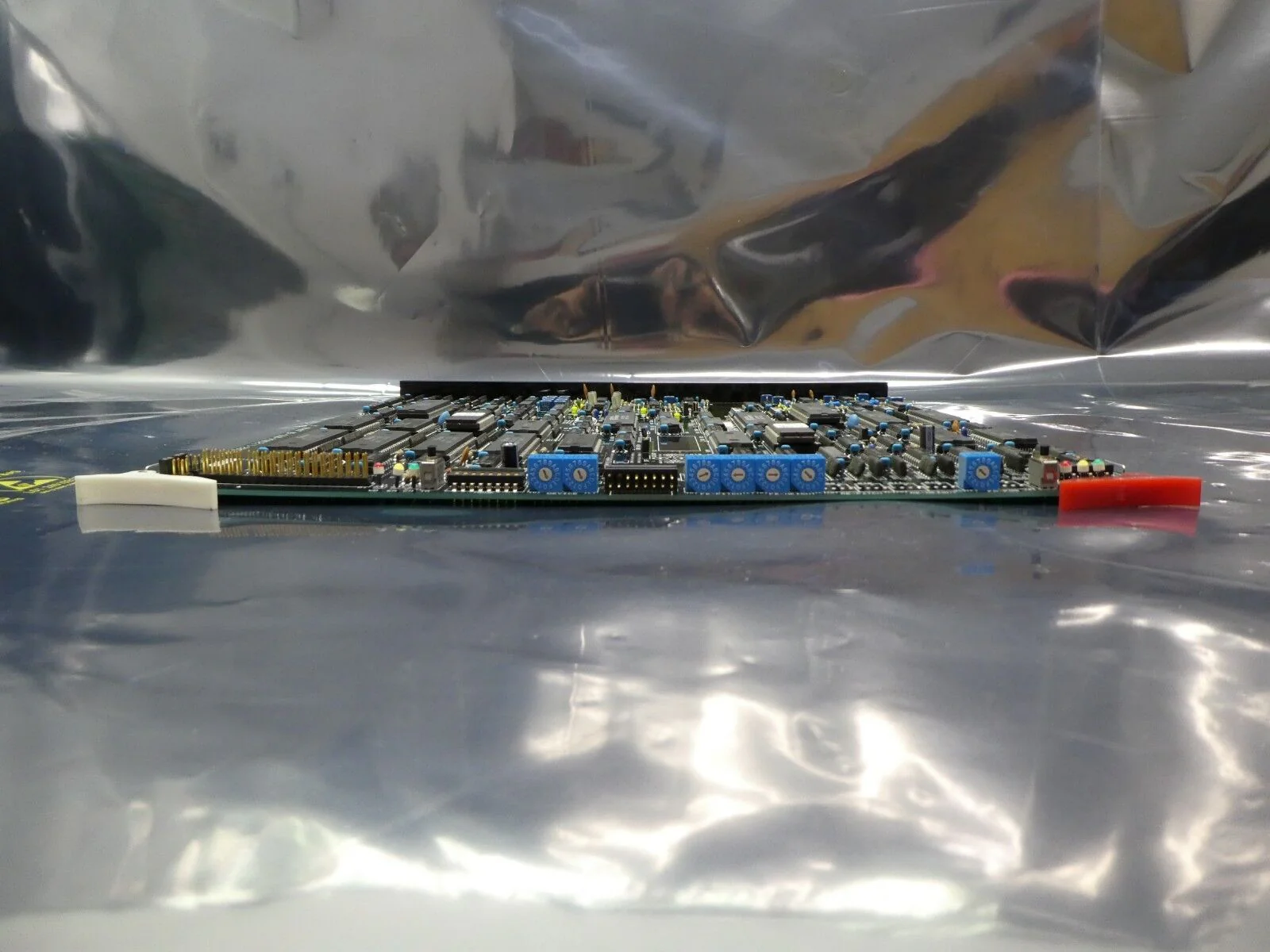 Nikon 2S700-582-1 TCCNT Board PCB Card 2S014-035-5 v2.31 OPTISTATION 3 Damaged - Image 3