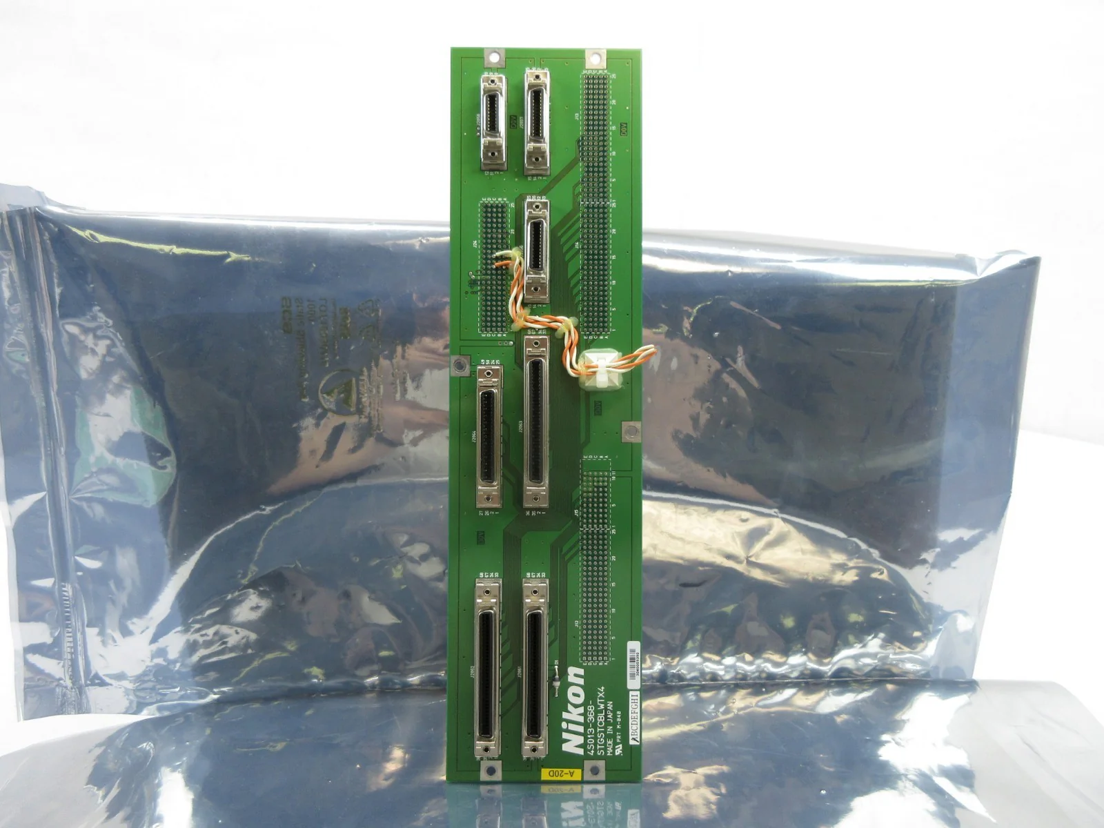 Nikon 4S013-368 Backplane Interface Board PCB STGSTCBLWTX4 NSR System Used - Image 6
