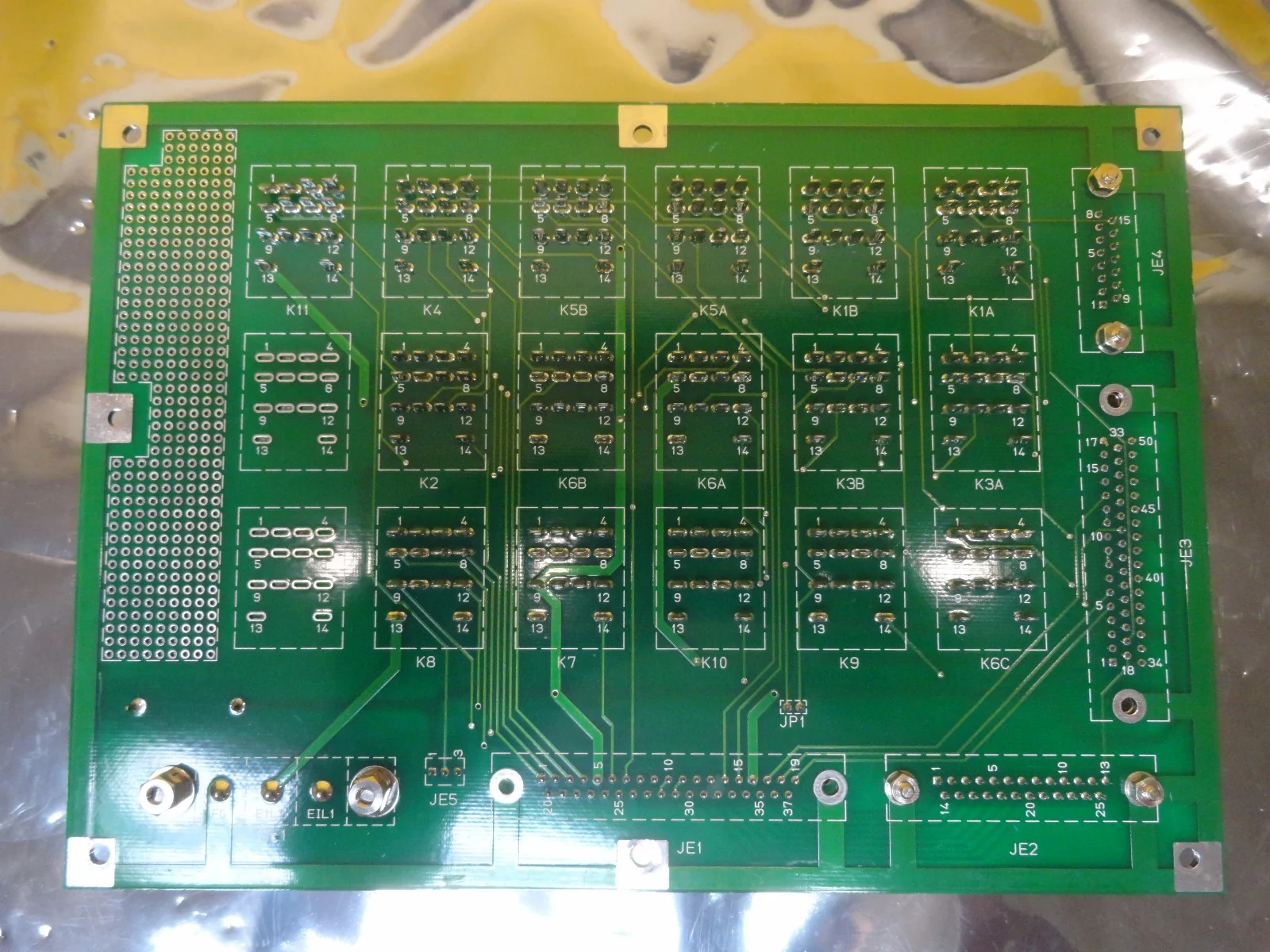 Nikon CS017-008 Relay Control Board PCB KSN-1 NSR-S204B Step-and-Repeat Used - Image 4