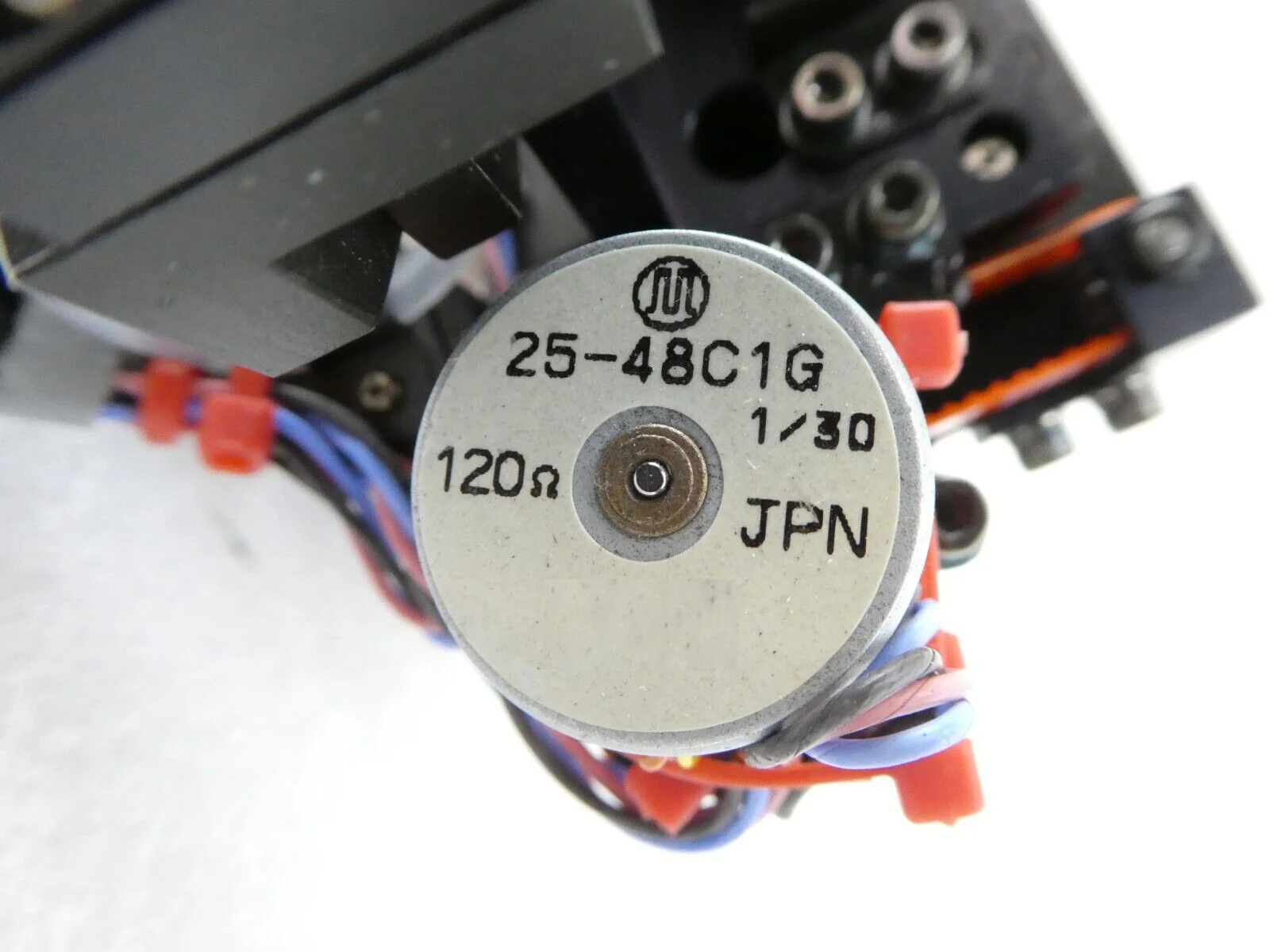 Nikon NWL860 200mm Wafer Inspection Feeder Arm Assembly Working Surplus - Image 9