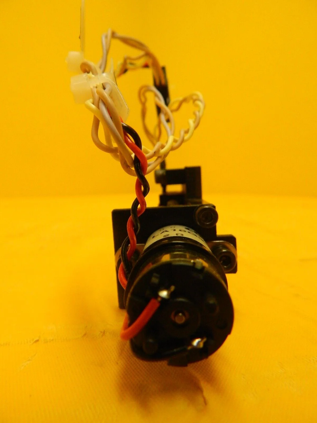 Nikon VS-MOT Auto Focus Microscope Motor LA16G324B50MC OPTISTATION 7 Used - Image 3