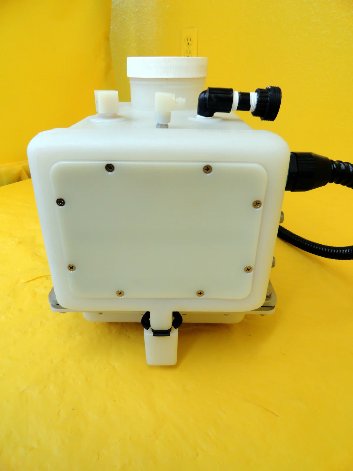 Noah Precision 2005 Fluid Temperature Bath Rev. D SVG 90S Working Surplus - Image 2