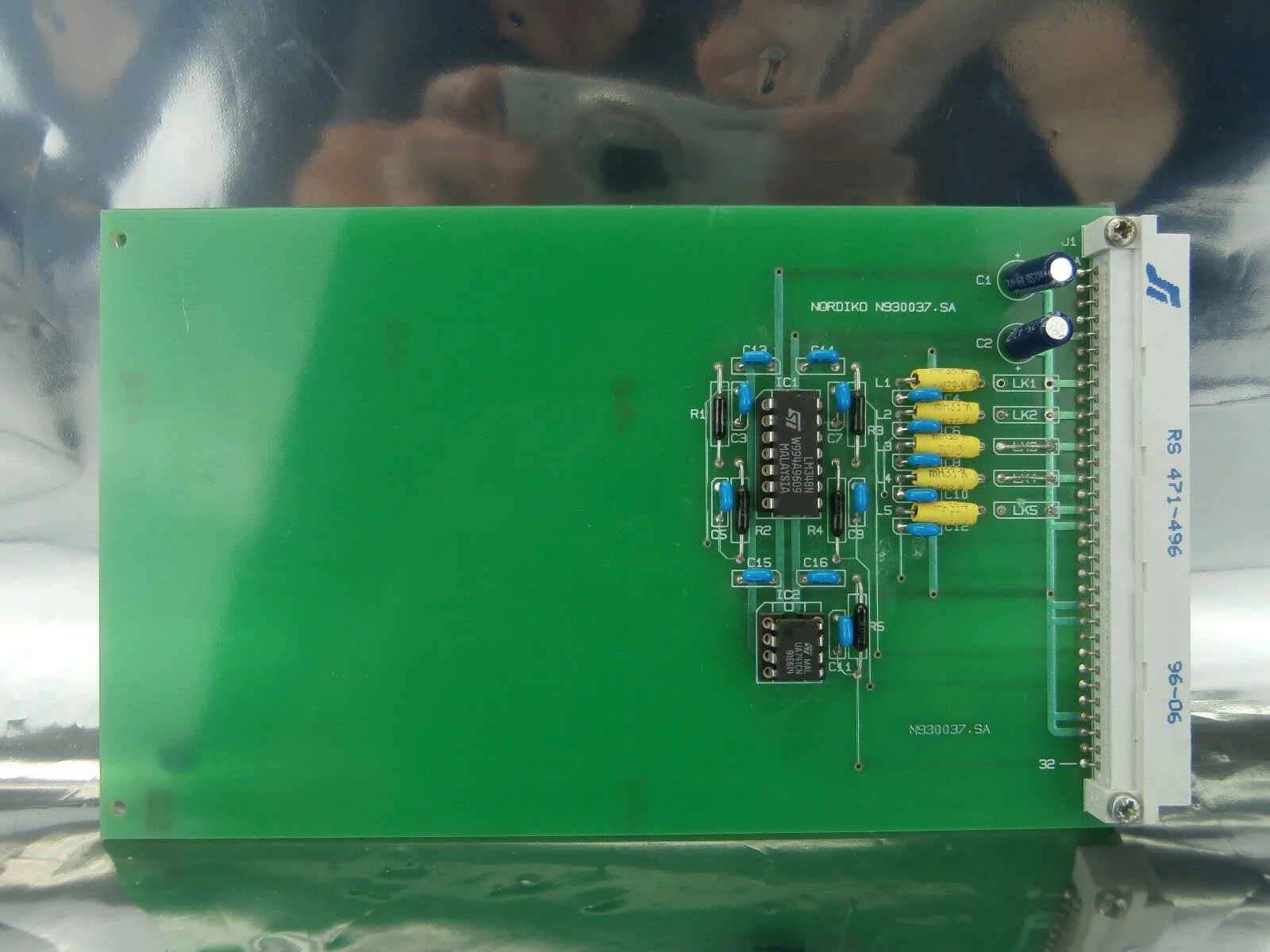 Nordiko Technical Services N930037.SA Operational Amplifier PCB Card Used - Image 2