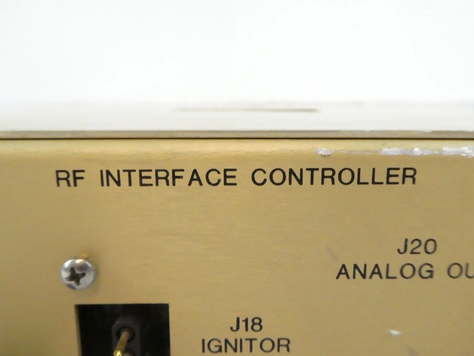 Novellus Systems 04-719317-04 RF Interface Controller Dented Spare Surplus - Image 9