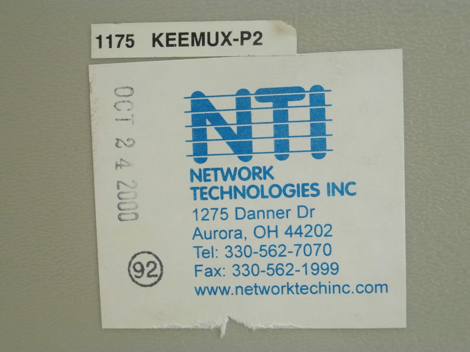 NTI Network Technologies KEEMUX-P2 2-port Video Switching KVM Splitter Used - Image 10