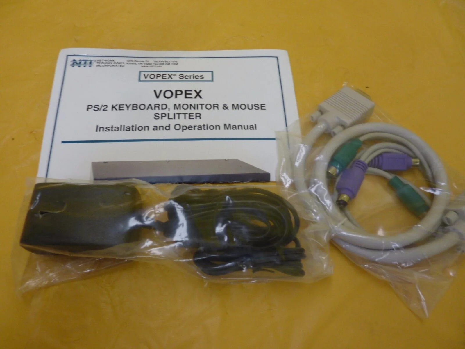 NTI Network Technologies VOPEX-2KVIM-A 2-port Video Switching KVM Splitter New - Image 9