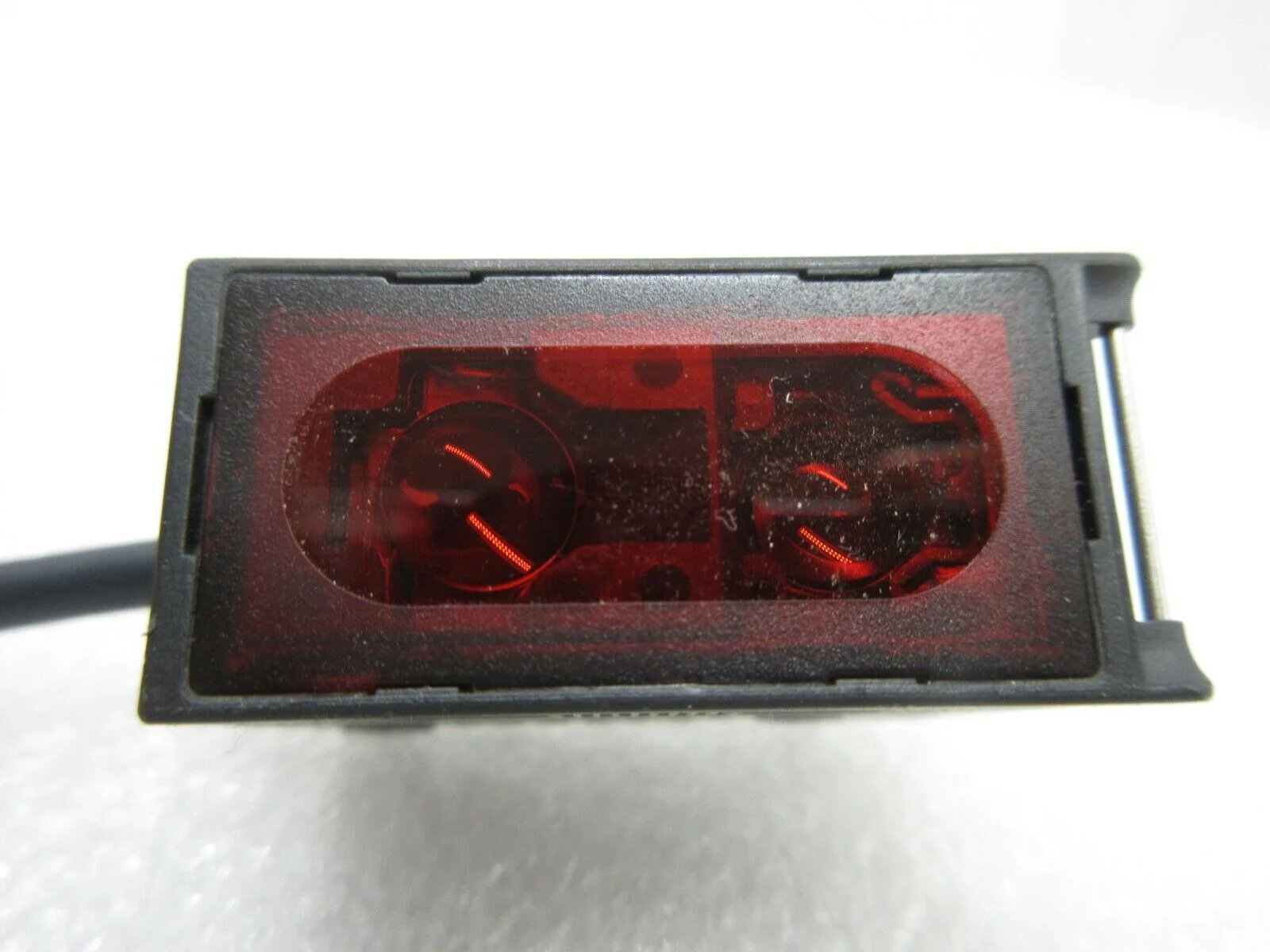 Omron E3G-L11 Distance-setting Photoelectric Sensor Reseller Lot of 4 Used - Image 10