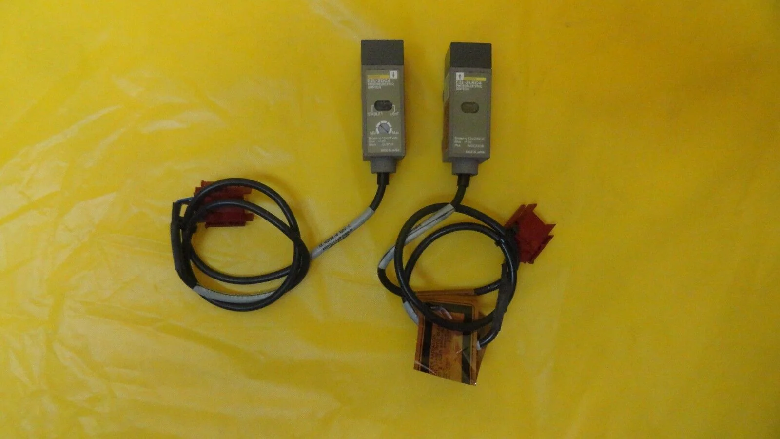 OMRON E3L-2RC4 RIGHT LOADLOCK CA WAFER MAPPER ASM 02-142758-10 - Image 3