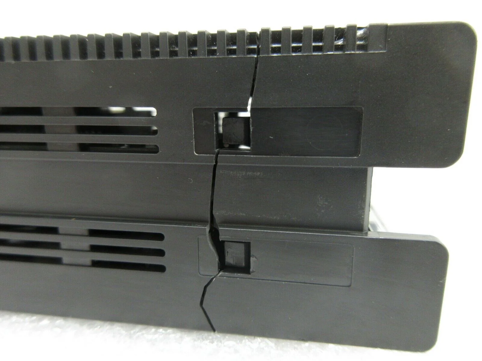 Omron Z4LC-C28 Parallel Beam Line Sensor NSR-S307E DUV Scanning System As-Is - Image 8
