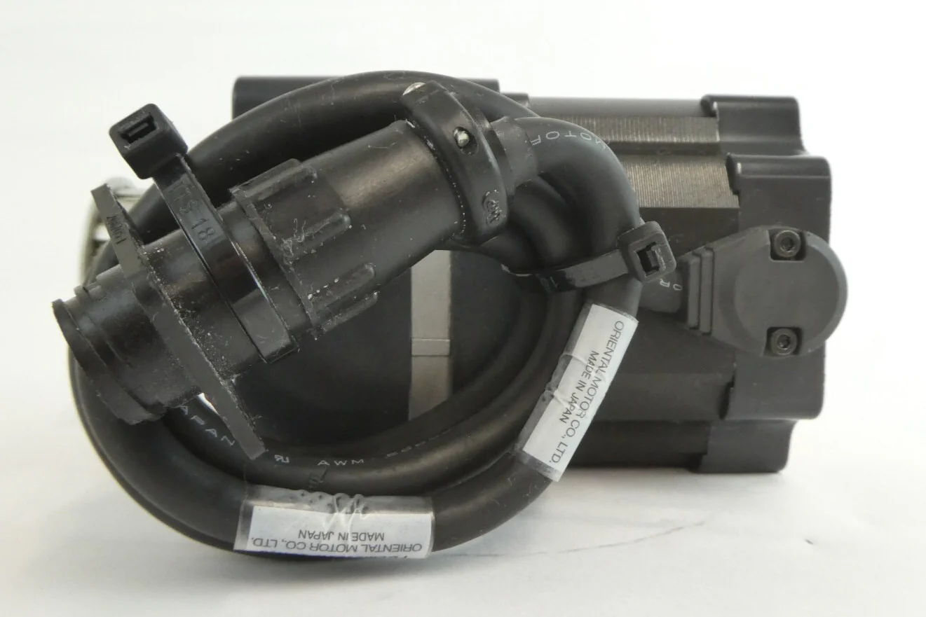 Oriental Motor FBLM5120W-GFB10 DC Motor W/Gearhead GFB5G15 VEXTA Working - Image 2