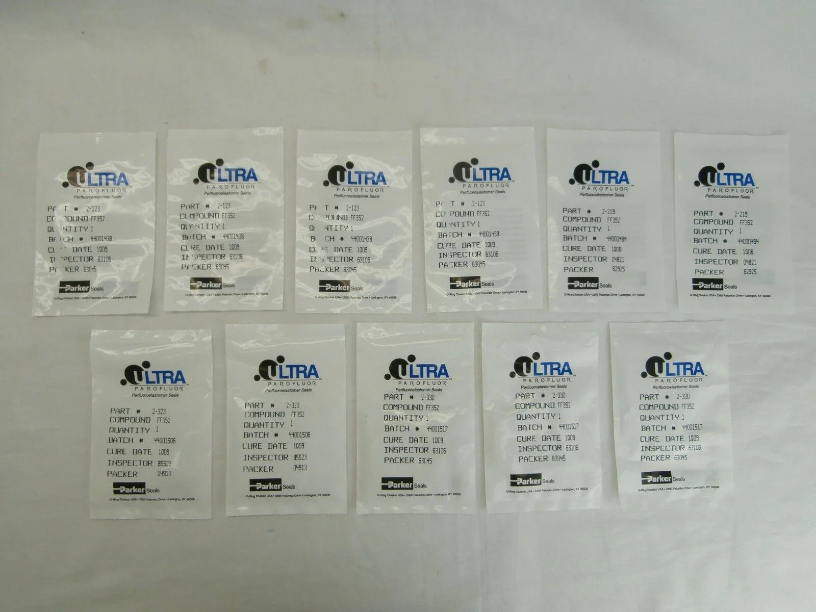 Parker Seals FF352 Medium O-Rings Ultra Parofluor Seal Reseller Lot of 11 New - Image 2