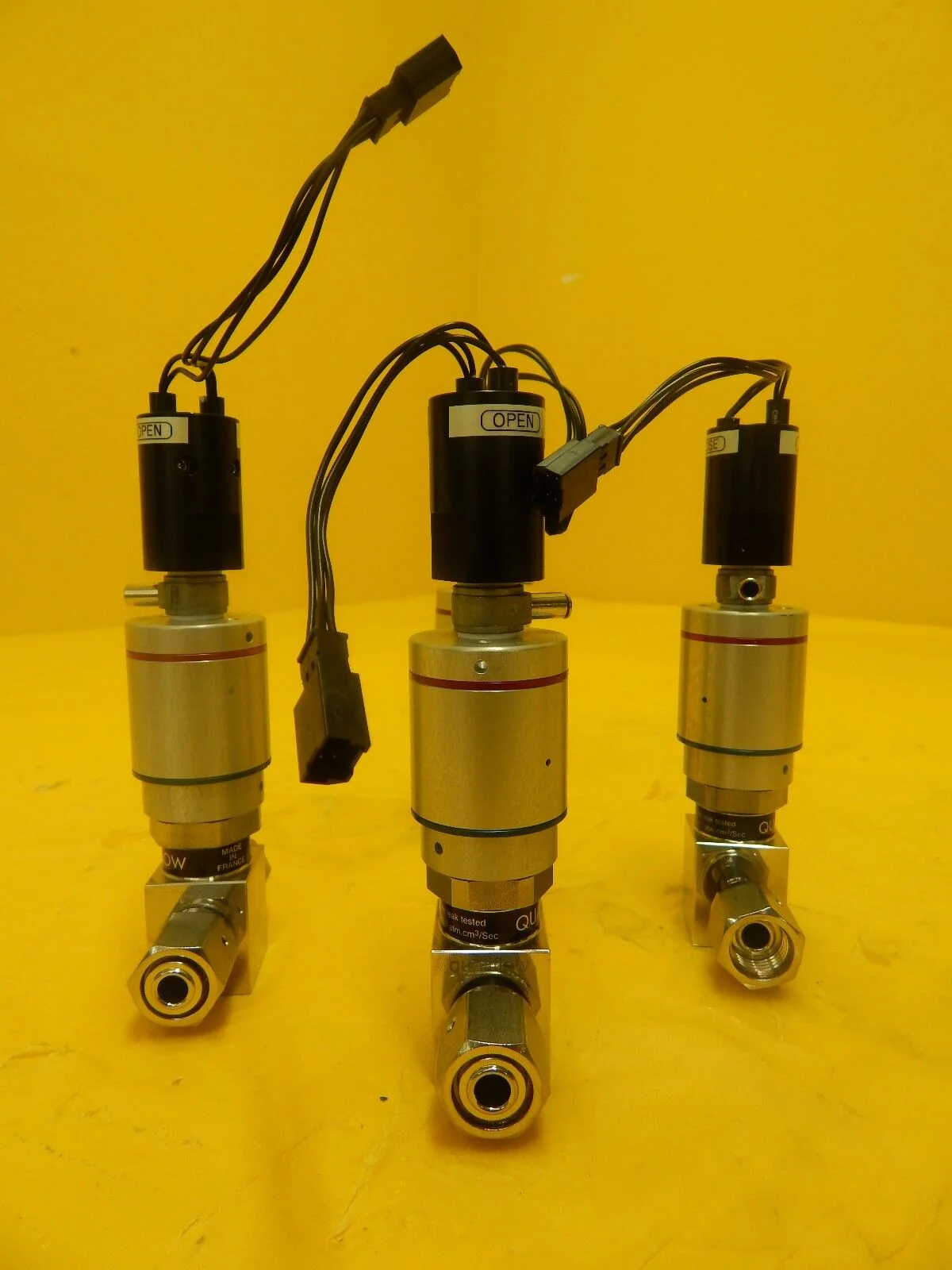 Qualiflow 03M04 F HF Series On Off Valve Lot of 4 ASM Epsilon 3000 Used Working - Image 5