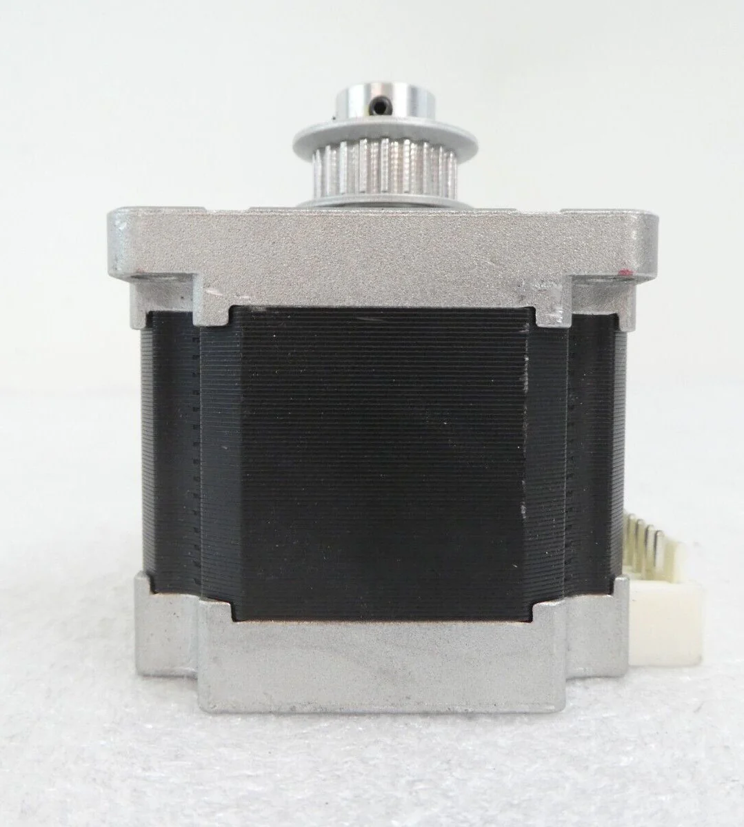 Sanyo Denki 103H7123-0440 Stepping Motor StepSyn Reseller Lot of 12 Working - Image 5