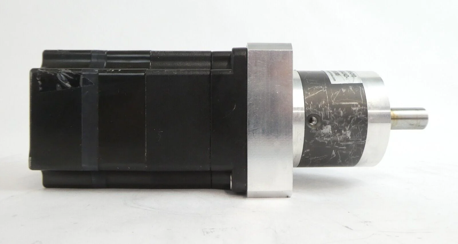 Sanyo Denki P50B07040HXS00M AC Servo Motor BL Super P5 AMAT 0010-58481 Working - Image 4