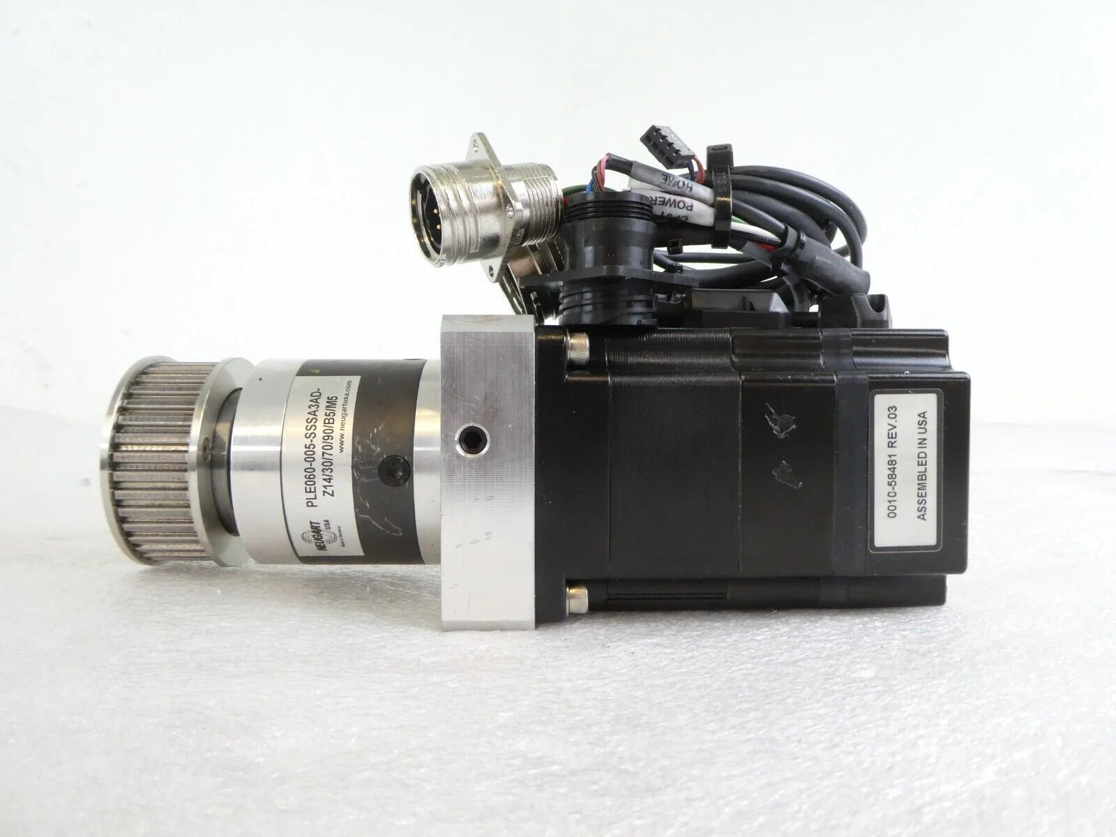 Sanyo Denki P50B07040HXS00M AC Servo Motor PLE060-005-SSSA3AD AMAT Lot of 2 - Image 3