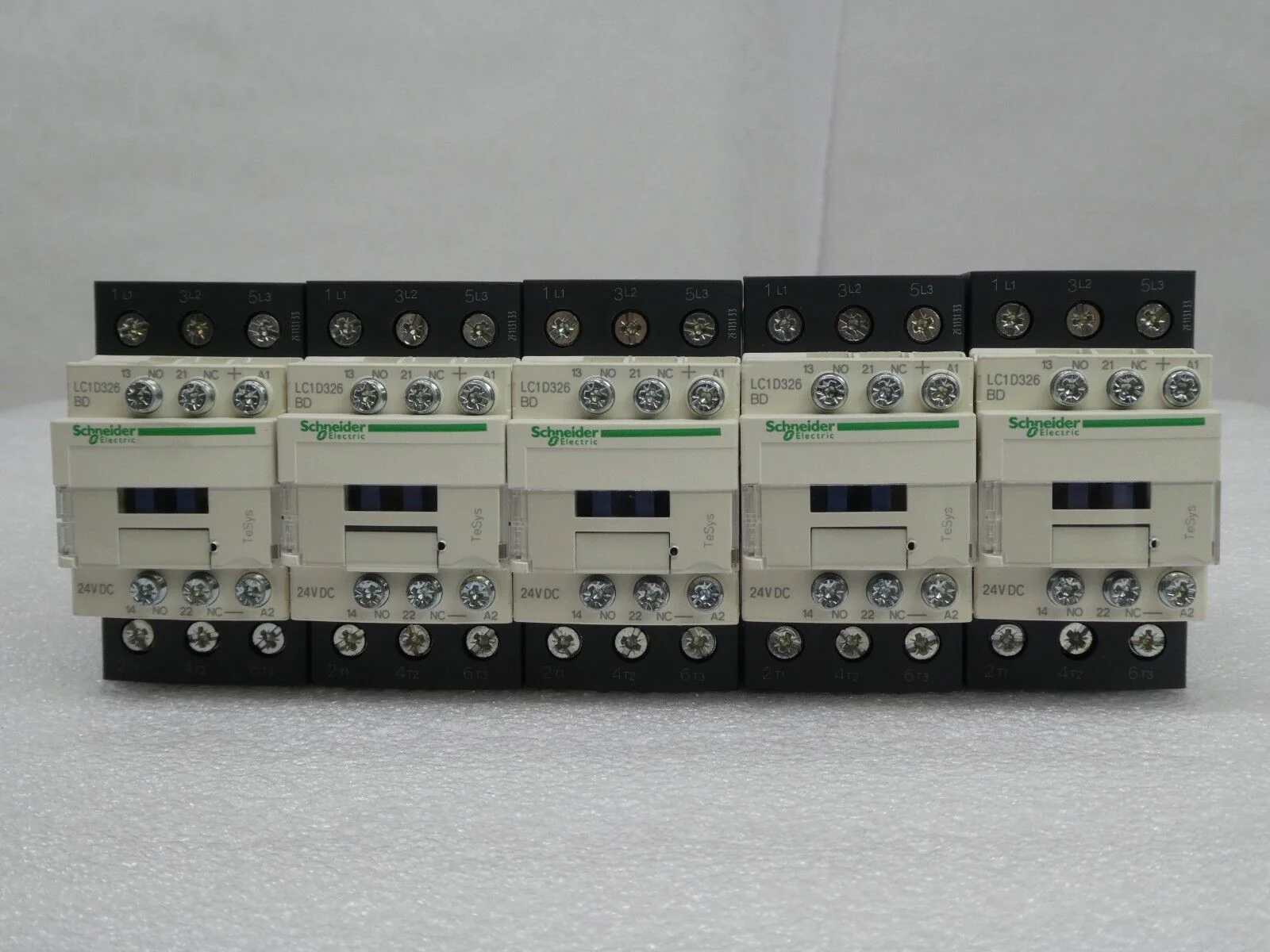 Schneider Electric LC1D326BD Contactor TeSys LAD4TBDL Reseller Lot of 5 Used - Image 2