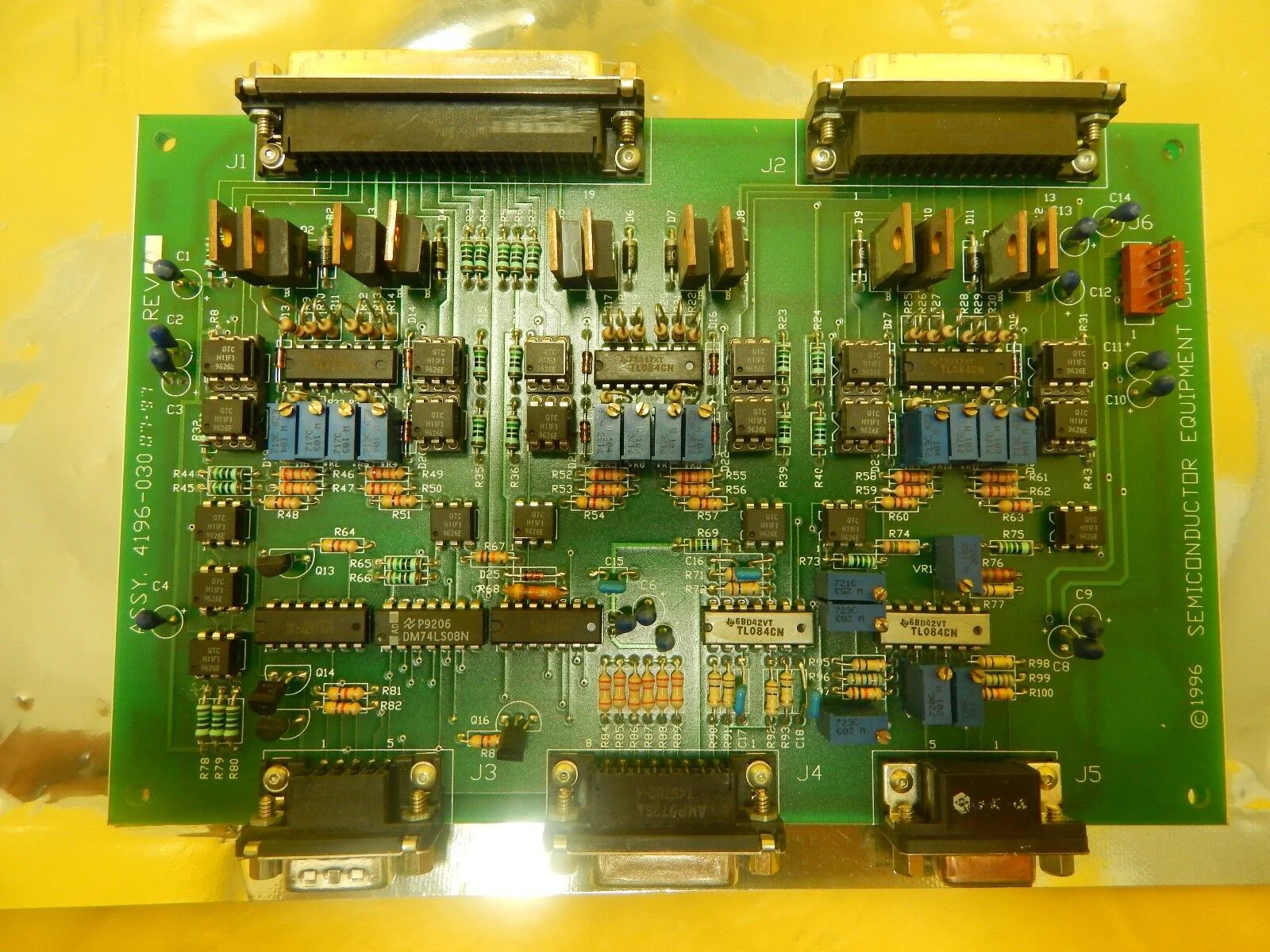 Semiconductor Equipment Corp 4196-030 Amplifier PCB Board 410 Bonder Used - Image 2