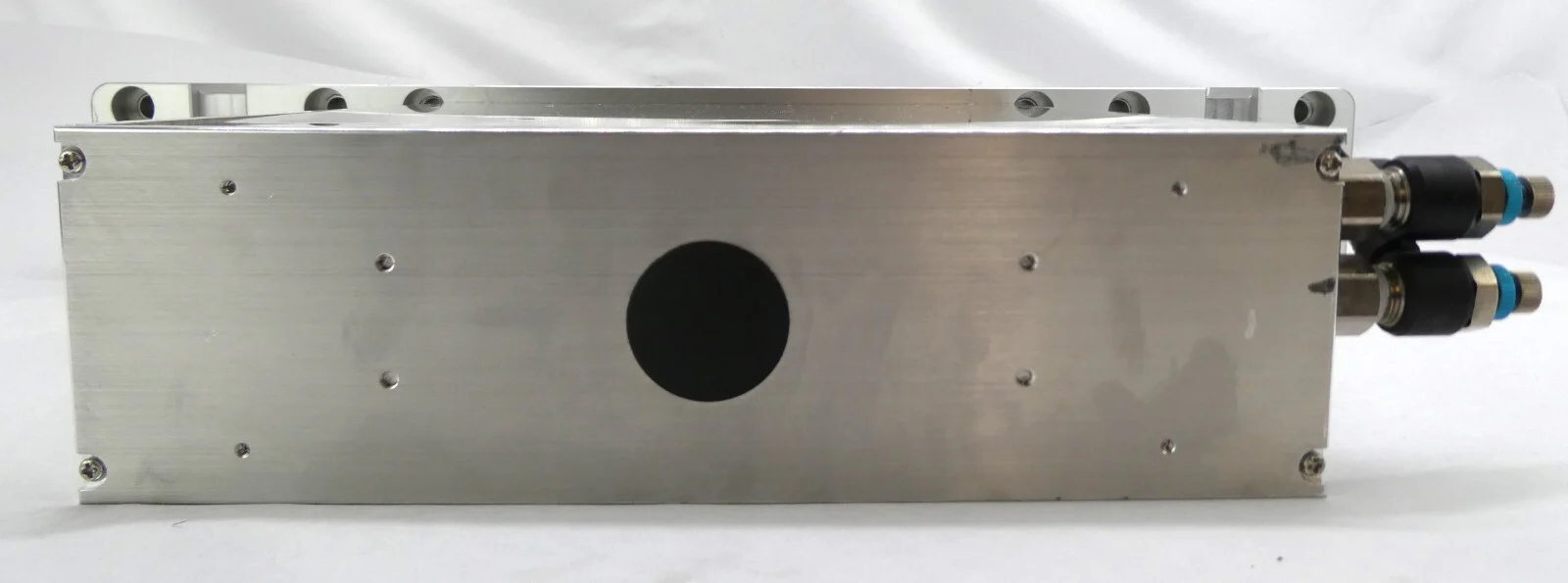 SMC 20" Pneumatic Wafer Chamber Slit Valve Unmarked Working Surplus - Image 3