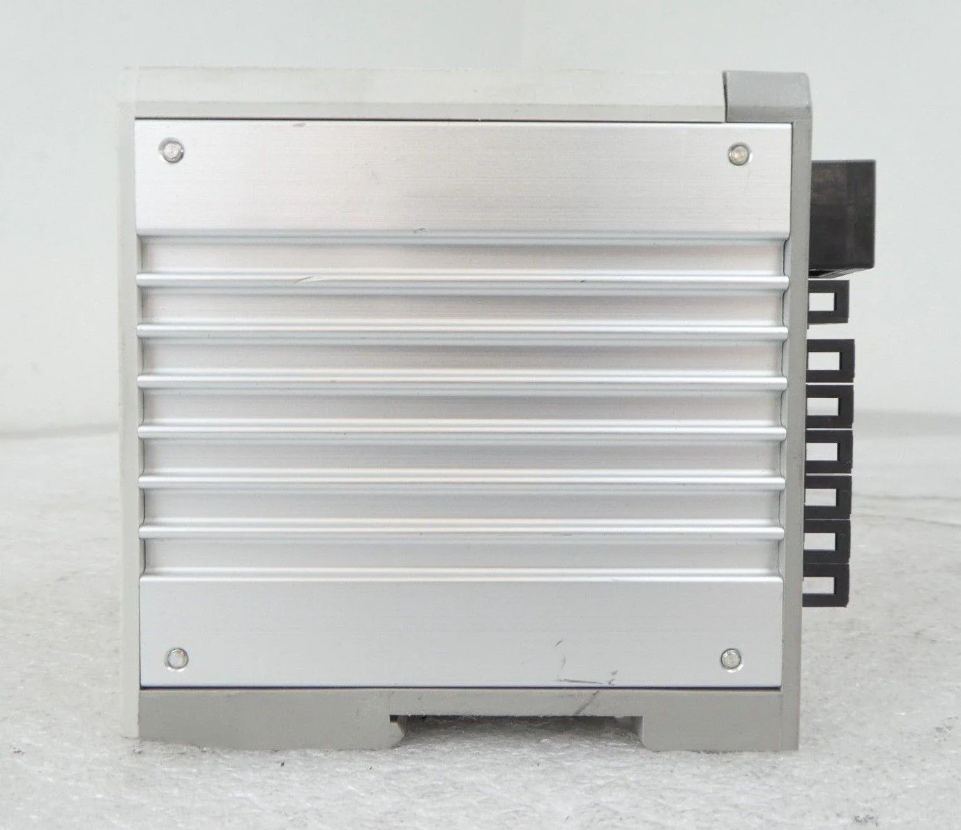 SMC LFU20-0250-DUS01560 Flow Sensor AMAT Applied Materials 0190-47021 Working - Image 3