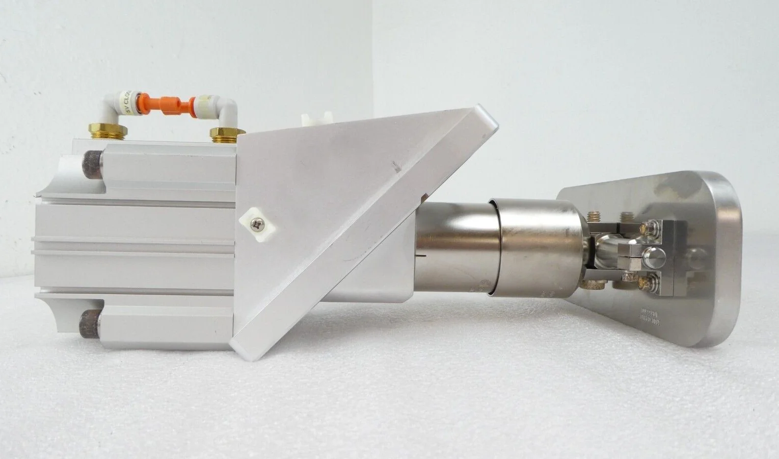 SMC NCDQ2B80-UIA990939 Wafer Chamber Slit Valve w/Gate Endura Centura Working - Image 4