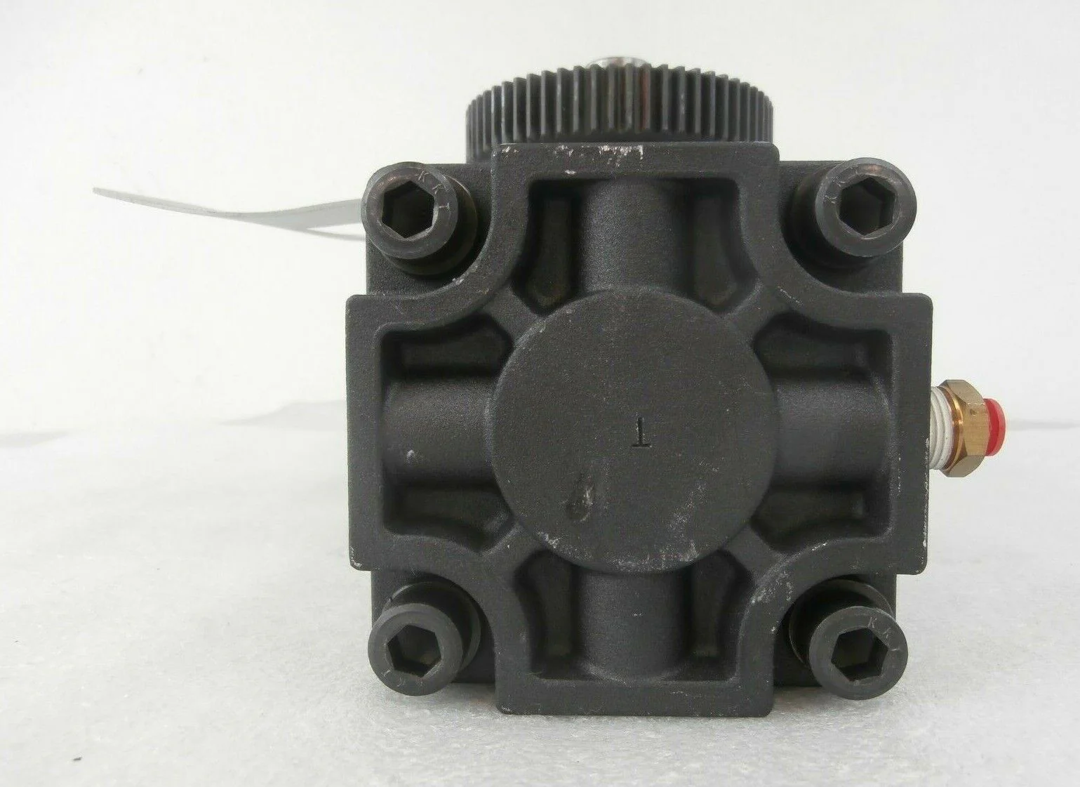 SMC NCDRA1BS100-90 Pneumatic Rotary Actuator with Gear Working Surplus - Image 5