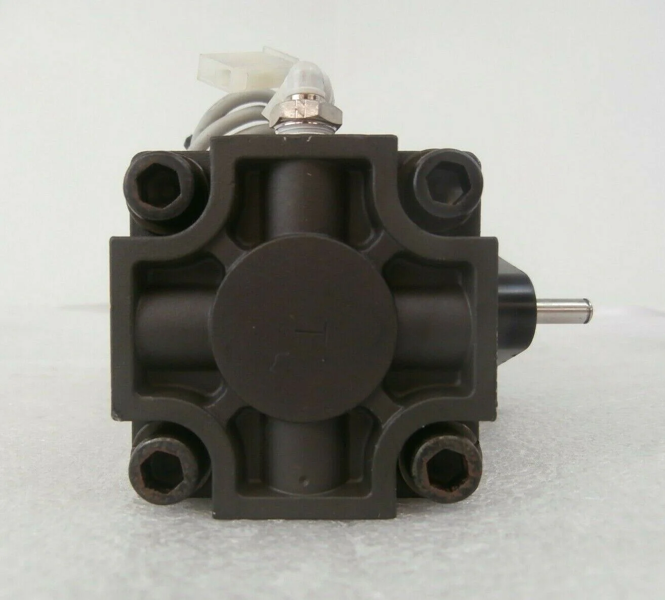 SMC NCDRA1BS50-UIA000039 Pneumatic Rotary Actuator Cylinder Lot of 4 Working - Image 8