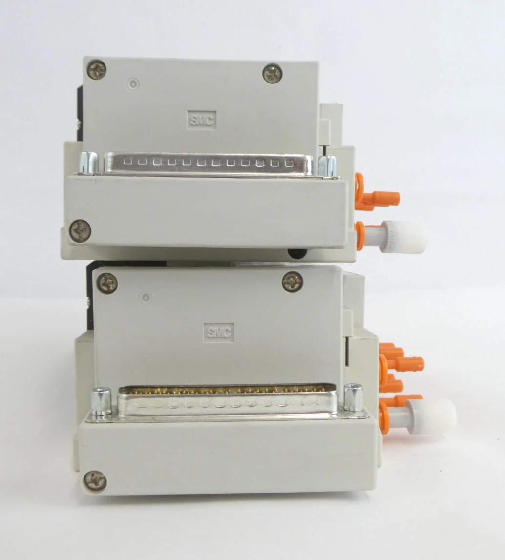 SMC SS5V1-DUT00914 15-Port Pneumatic Manifold Lot of 4 Working - Image 15