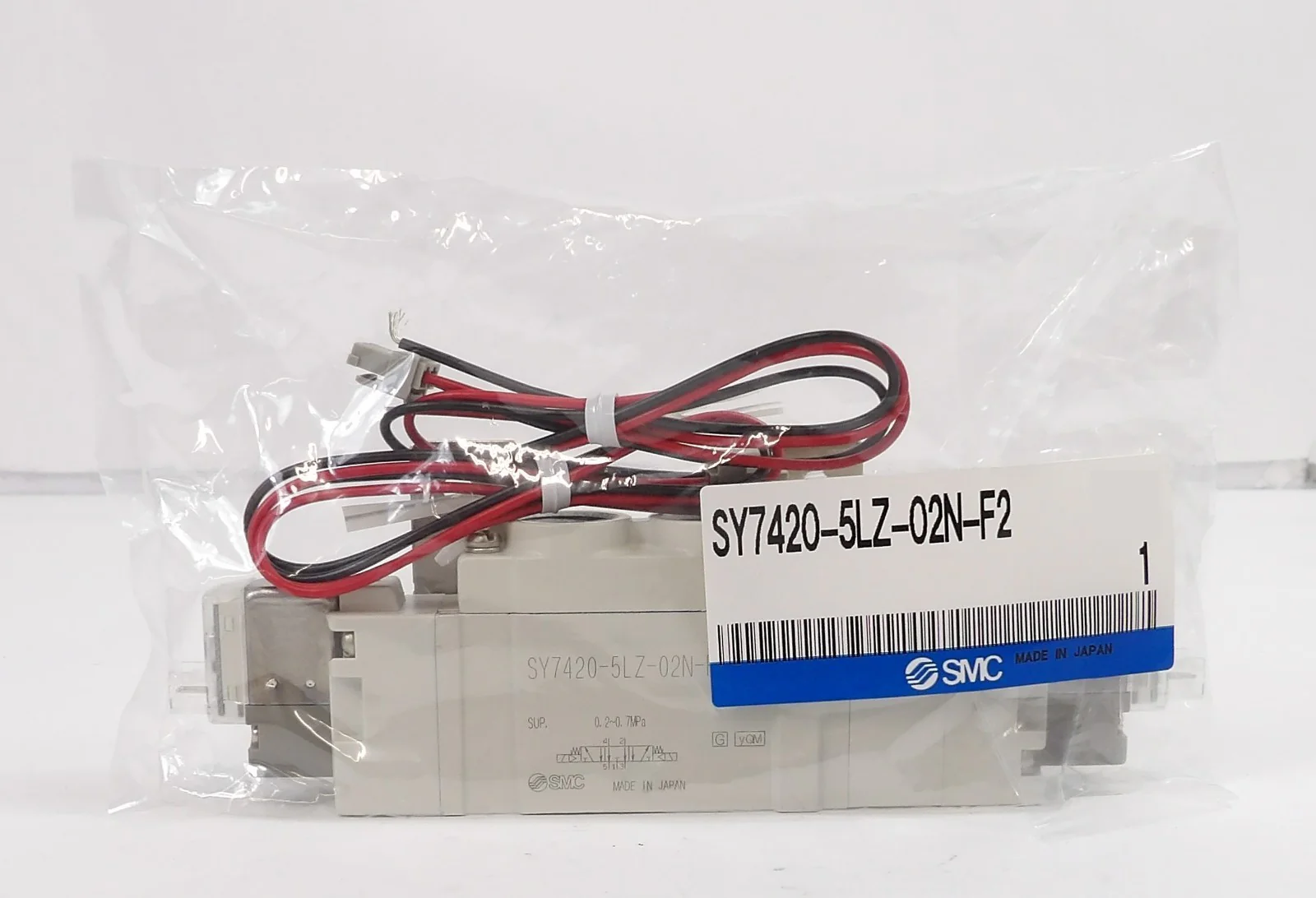 SMC SY7420-5L7-02N-F2 Solenoid Valve Reseller Lot of 8 New Surplus - Image 2