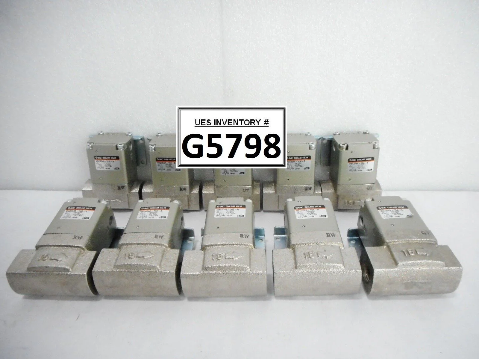 SMC VNC204A-10A-B Coolant Valve Reseller Lot of 10 New