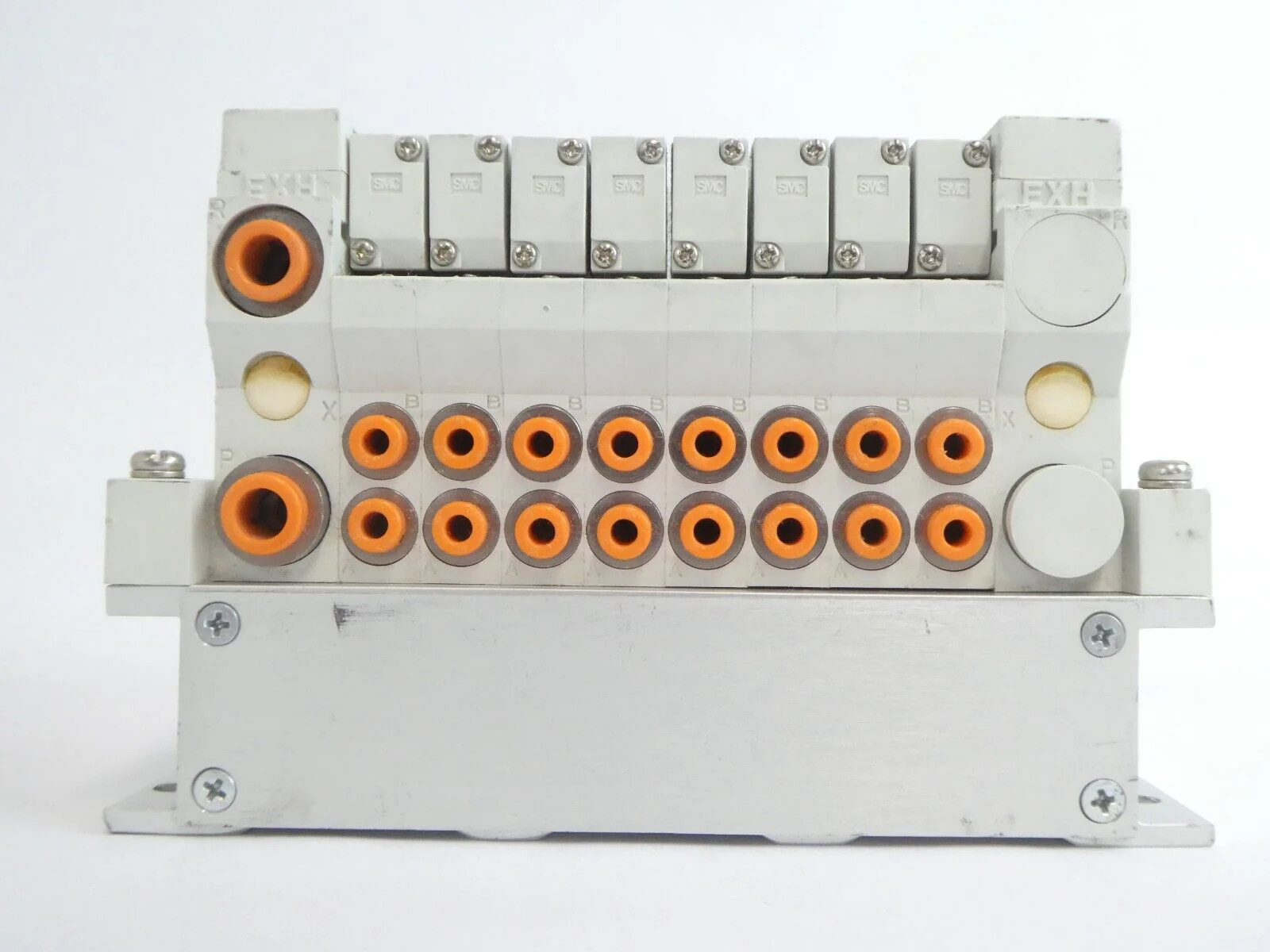 SMC VV5Q11-ULB990021 8-Port Pneumatic Manifold EX160-SDN1 Working Surplus - Image 2