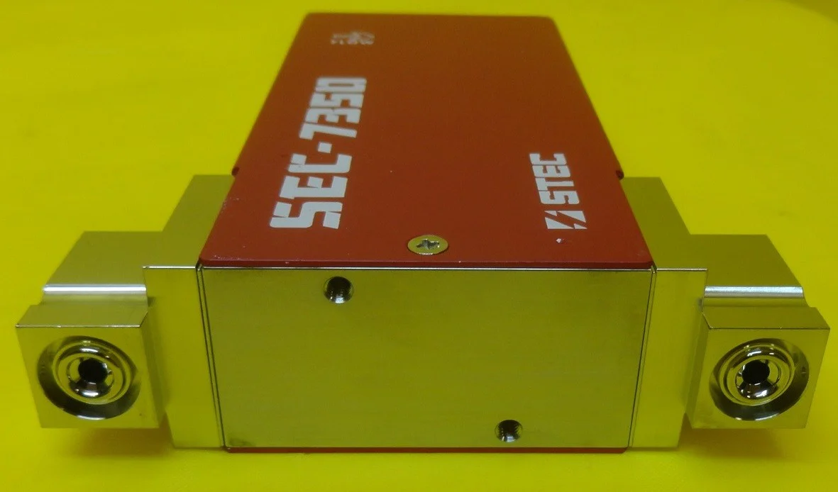 STEC SEC-7350M Mass Flow Controller MFC 15 SLM NH3 SEC-7350 Used Working - Image 2