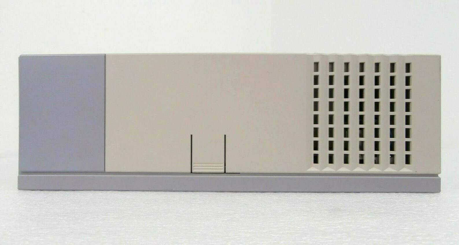 Sun Microsystems 599-2131-01 External Tape with 40GB Fujifilm DLTape IV Working - Image 4