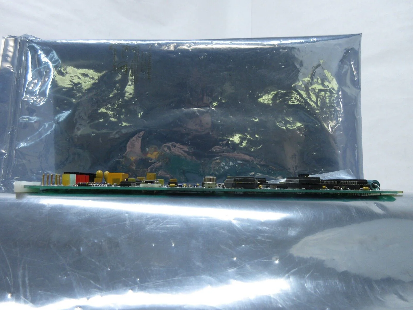SVG Silicon Valley Group 851-8233-004 Processor PCB Card Rev. B 90S Used Working - Image 6