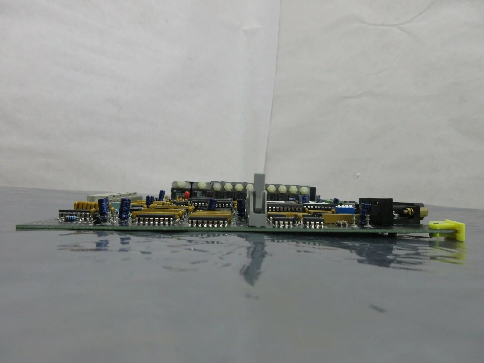 SVG Silicon Valley Group 99-80266-01 Stack Bake Station CPU PCB Card Rev. C Used - Image 5