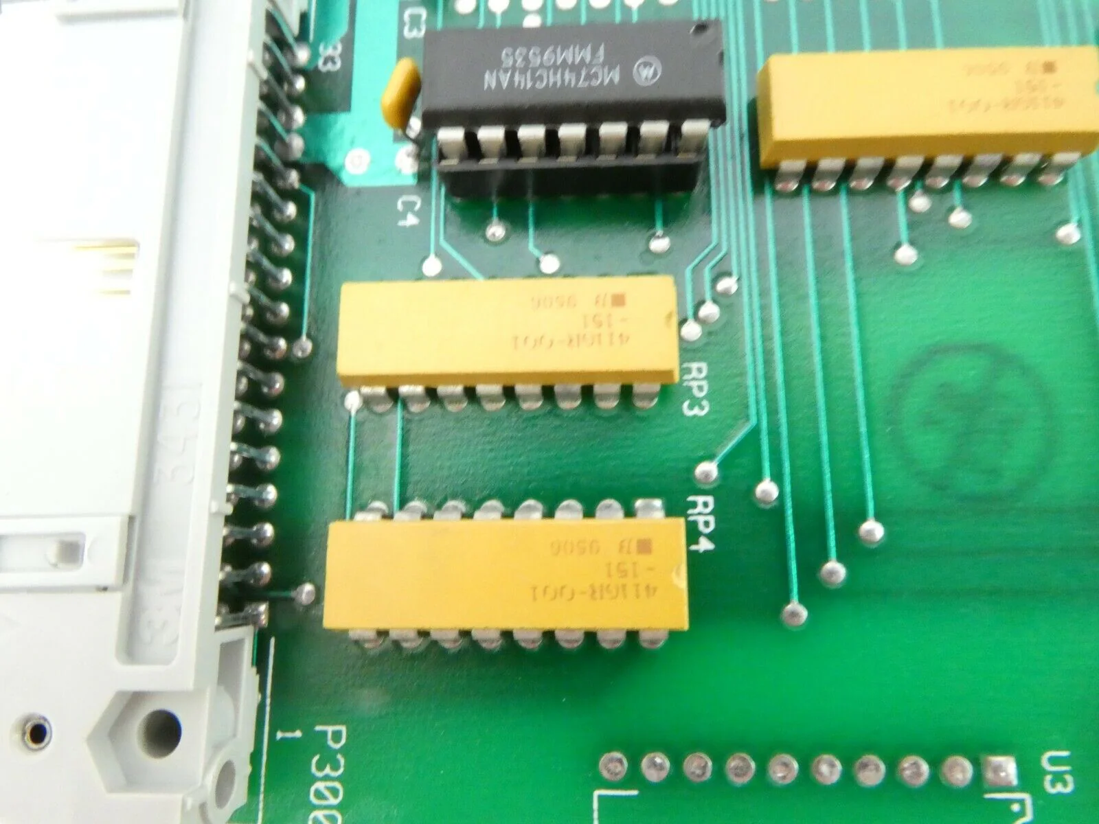 SVG Silicon Valley Group 99-80332-02 Interface Interconnect PCB Rev. B 90S DUV - Image 10