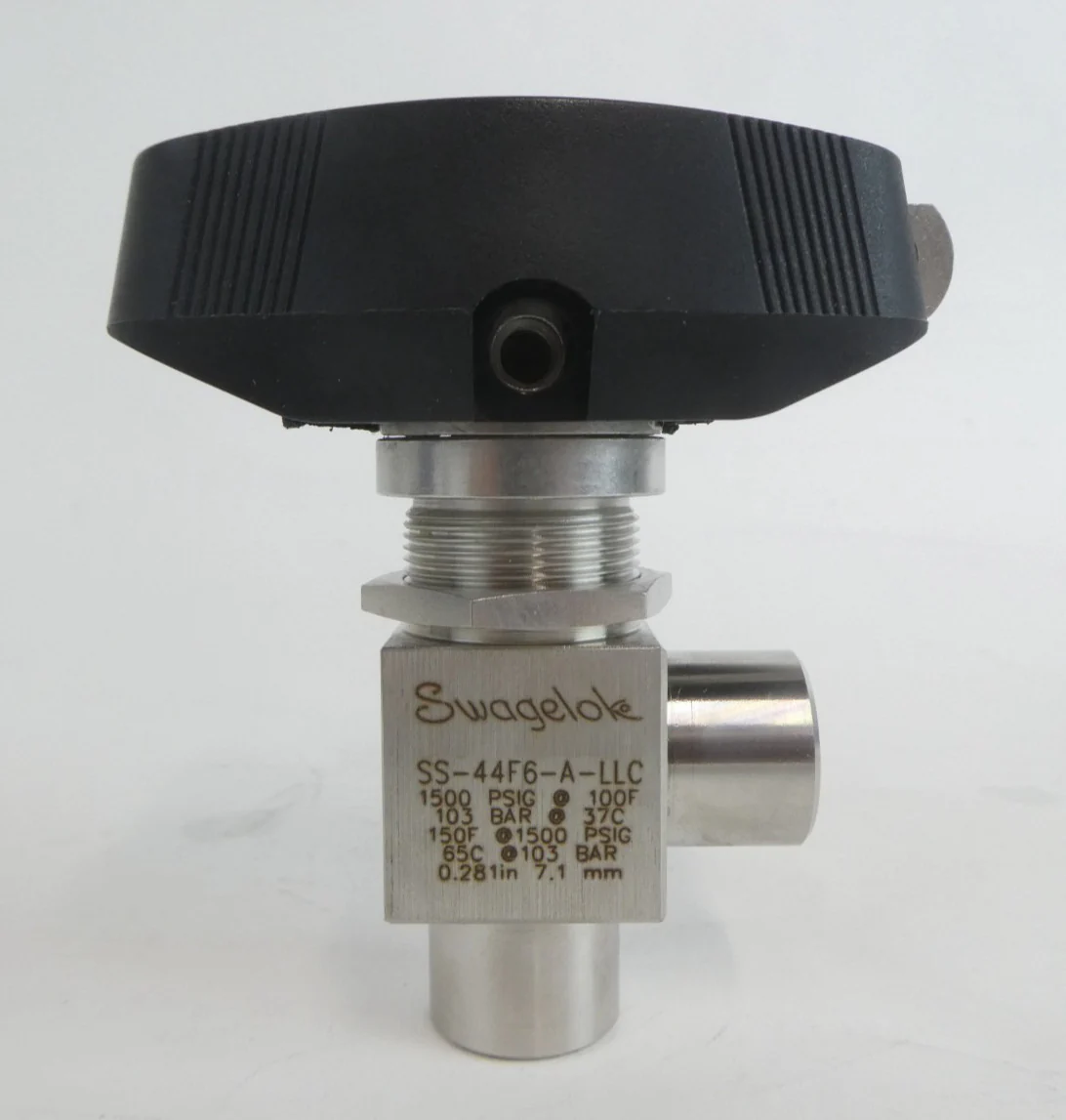 Swagelok SS-44F6-A-LLC 40 Series Ball Valve Lot of 3 New - Image 8