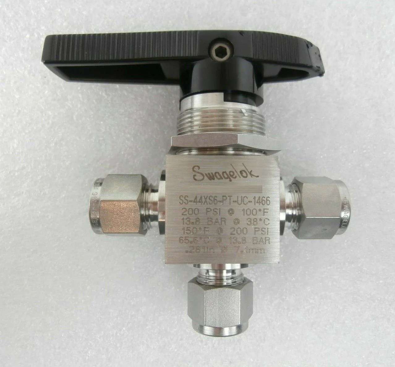 Swagelok SS-44XS6-PT-UC-1466 3-Way Ball Valve Reseller Lot of 2 New Surplus - Image 3